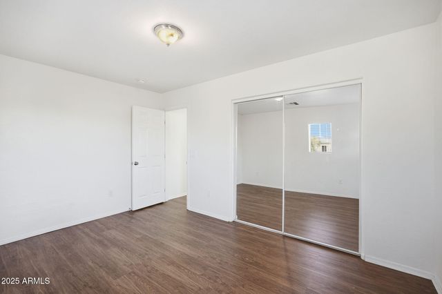 3005 W FERRUCCIO Place, Phoenix, AZ 85086