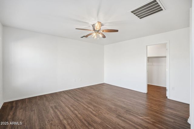 3005 W FERRUCCIO Place, Phoenix, AZ 85086