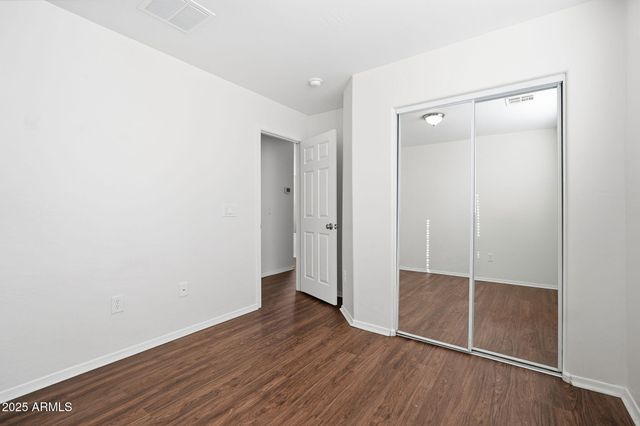 3005 W FERRUCCIO Place, Phoenix, AZ 85086