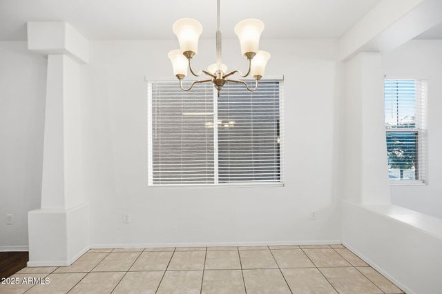 3005 W FERRUCCIO Place, Phoenix, AZ 85086