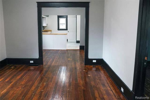 618 Clinton Street, Owosso, MI 48867