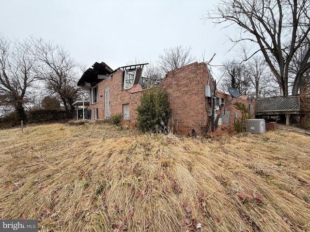 5513 RUXTON DR, Lanham, MD 20706