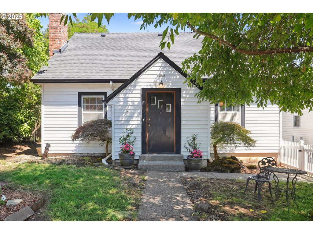 1306 Nw BENTON St, Camas, WA 98607