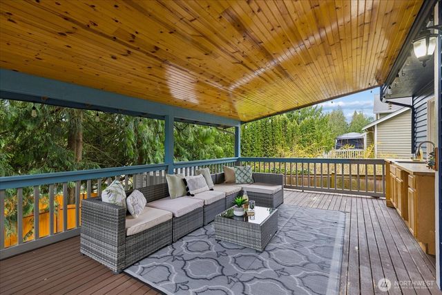 18112 Cedarbough Loop, Arlington, WA 98223