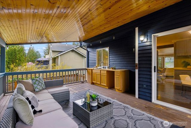 18112 Cedarbough Loop, Arlington, WA 98223