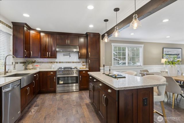 18112 Cedarbough Loop, Arlington, WA 98223