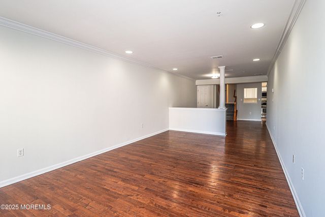 105 Adamecs Way 105, South Amboy, NJ 08879