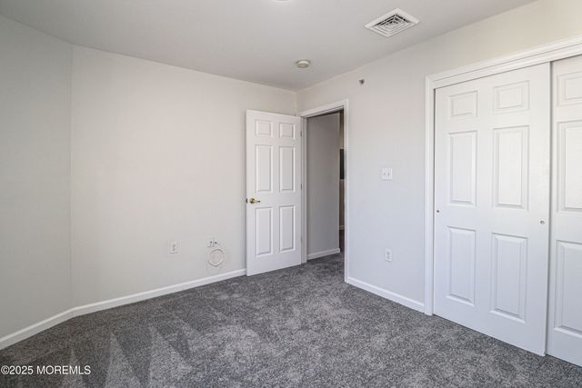 105 Adamecs Way 105, South Amboy, NJ 08879