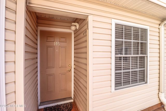 105 Adamecs Way 105, South Amboy, NJ 08879