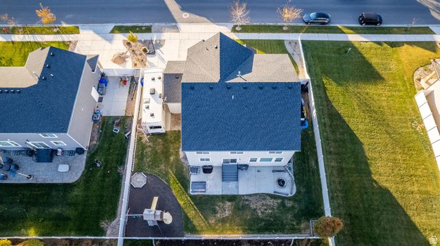 662 S JUBILEE DR, Saratoga Springs, UT 84045
