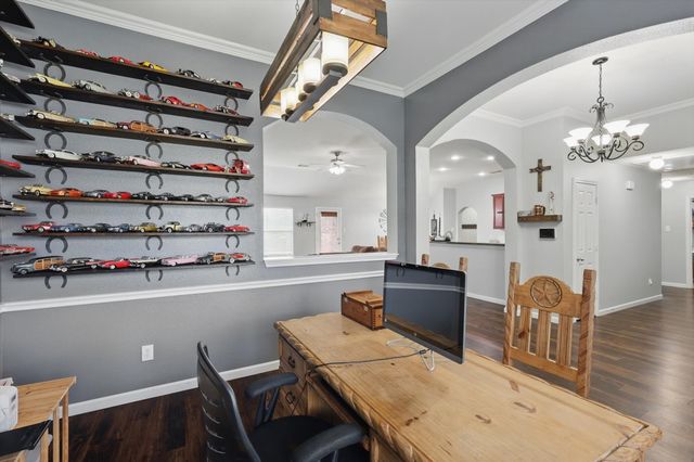 317 Susan Way, Red Oak, TX 75154
