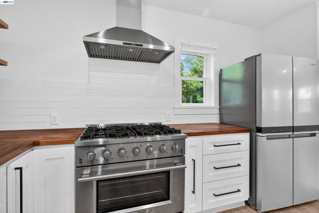 914 61st Street, Oakland, CA 94608
