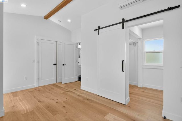 914 61st Street, Oakland, CA 94608