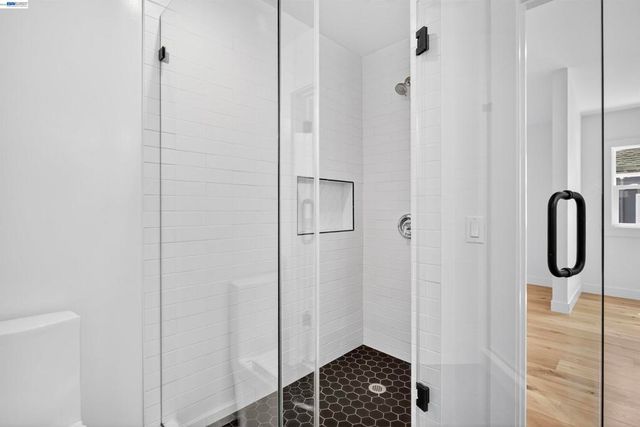 914 61st Street, Oakland, CA 94608