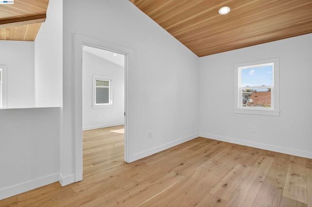 914 61st Street, Oakland, CA 94608
