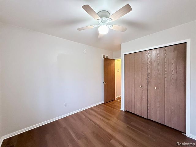 3793 Heritage Parkway, Dearborn, MI 48124