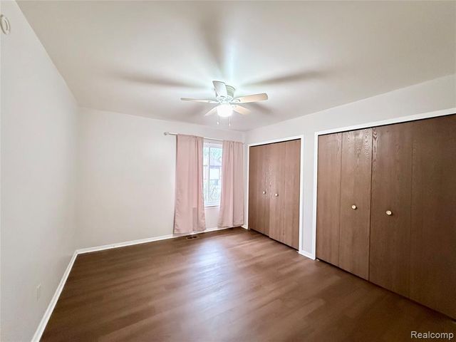 3793 Heritage Parkway, Dearborn, MI 48124