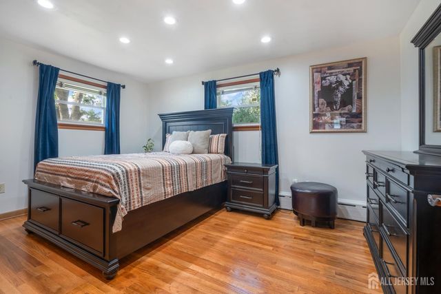 6 Russell Street, East Brunswick, NJ 08816