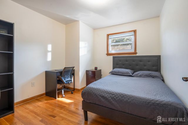 6 Russell Street, East Brunswick, NJ 08816