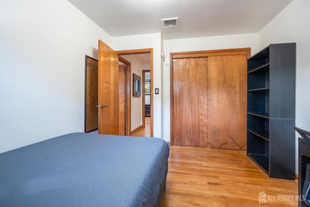 6 Russell Street, East Brunswick, NJ 08816