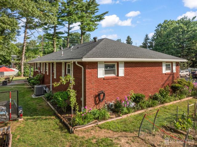 6 Russell Street, East Brunswick, NJ 08816