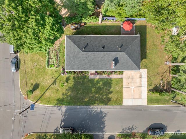 6 Russell Street, East Brunswick, NJ 08816