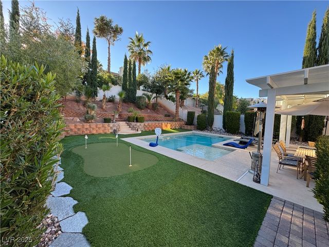 10129 Oakmoor Place, Las Vegas, NV 89144