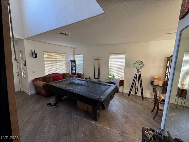 10129 Oakmoor Place, Las Vegas, NV 89144