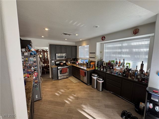 10129 Oakmoor Place, Las Vegas, NV 89144
