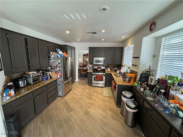 10129 Oakmoor Place, Las Vegas, NV 89144