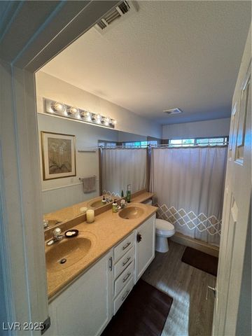 10129 Oakmoor Place, Las Vegas, NV 89144