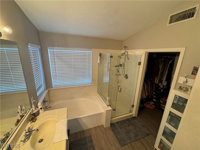 10129 Oakmoor Place, Las Vegas, NV 89144