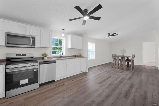 425 Dale Street, Mitchell, IN 47446