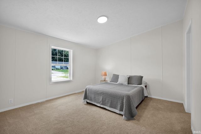 425 Dale Street, Mitchell, IN 47446