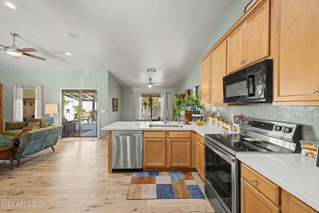 2677 S CONESTOGA Road, Apache Junction, AZ 85119