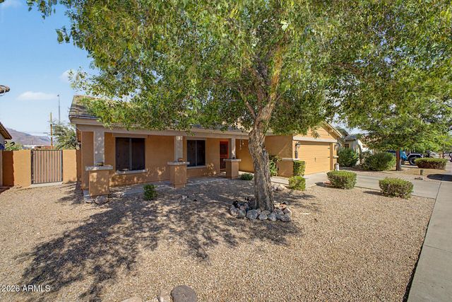 2677 S CONESTOGA Road, Apache Junction, AZ 85119