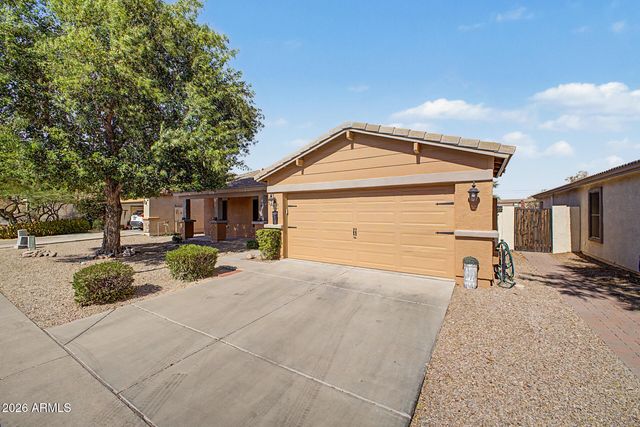 2677 S CONESTOGA Road, Apache Junction, AZ 85119
