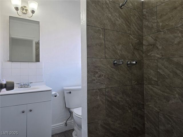 1911 Princeton Street D, North Las Vegas, NV 89030