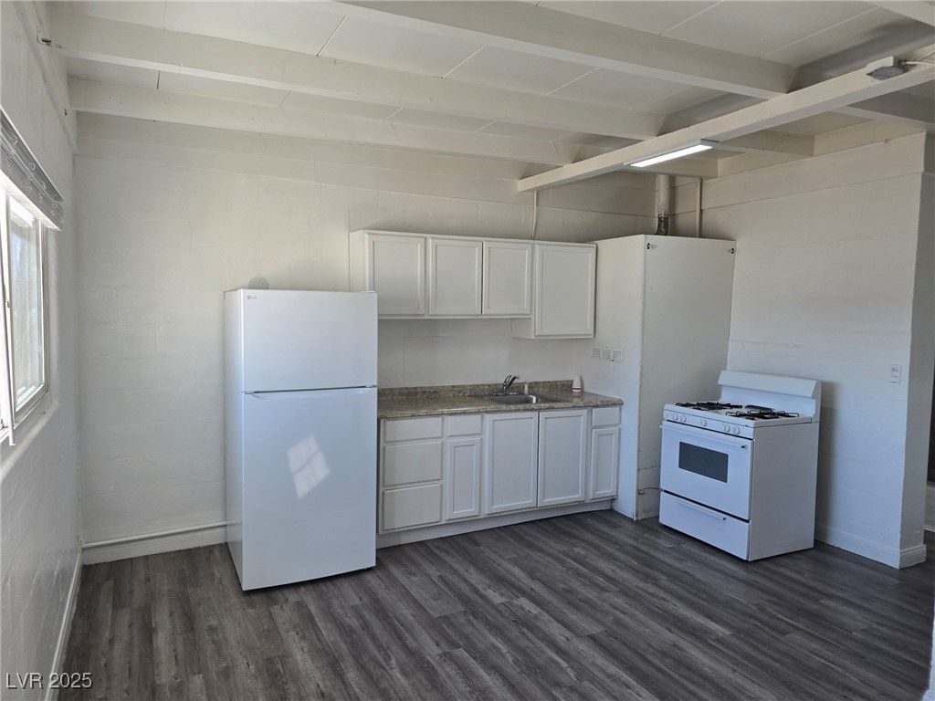 1911 Princeton Street D, North Las Vegas, NV 89030