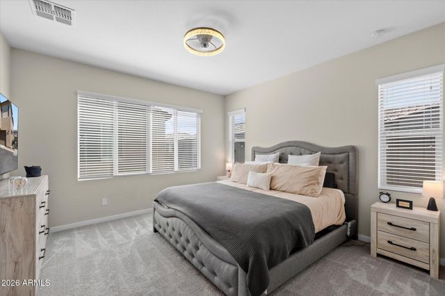 733 E LARK Street 202, Gilbert, AZ 85297
