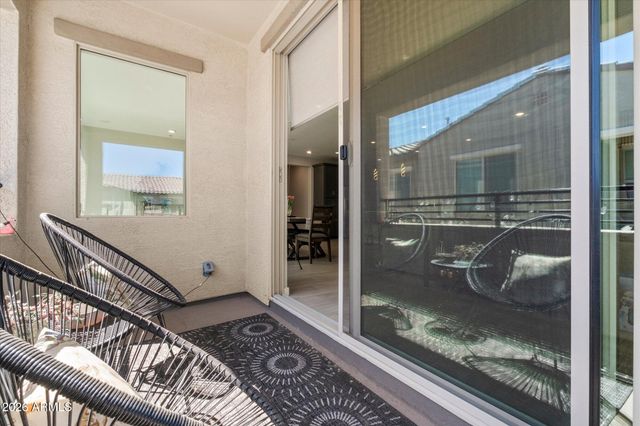733 E LARK Street 202, Gilbert, AZ 85297