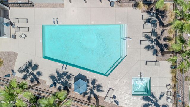 733 E LARK Street 202, Gilbert, AZ 85297