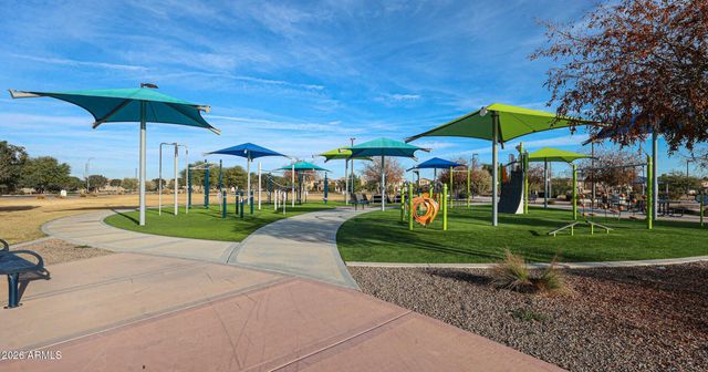 733 E LARK Street 202, Gilbert, AZ 85297