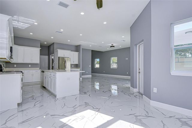 5302 76 AVENUE N, Pinellas Park, FL 33781