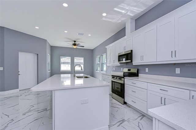 5302 76 AVENUE N, Pinellas Park, FL 33781