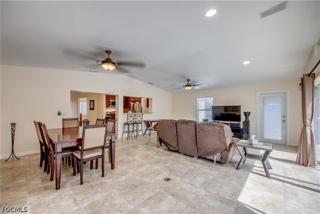 8524 Dartmouth ST, Fort Myers, FL 33907