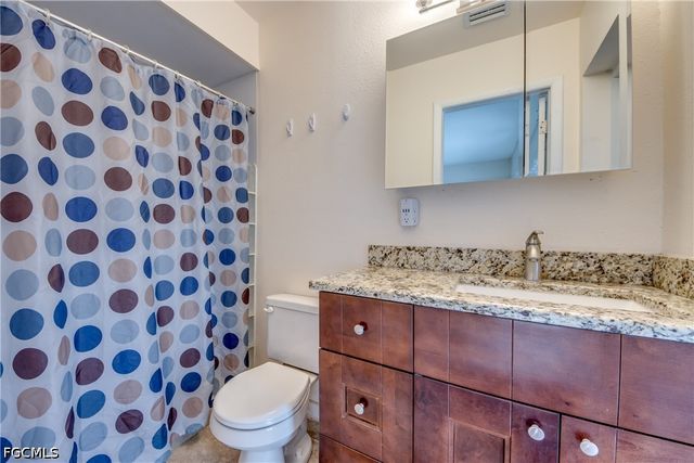 8524 Dartmouth ST, Fort Myers, FL 33907