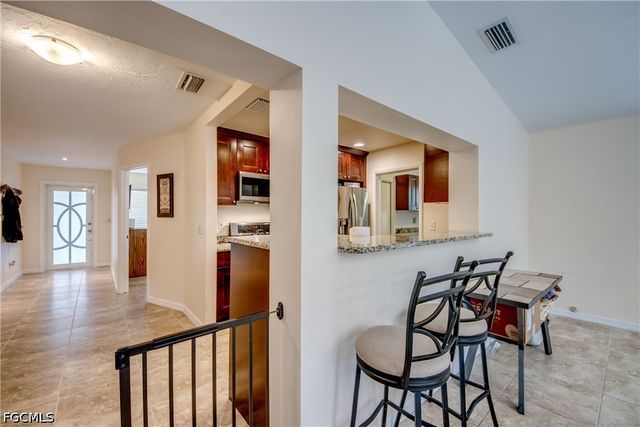 8524 Dartmouth ST, Fort Myers, FL 33907