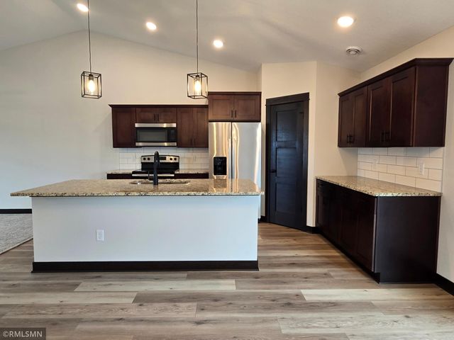 317 Falcon Run, Eagle Lake, MN 56024