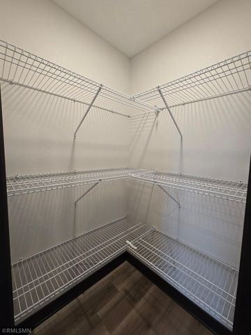 317 Falcon Run, Eagle Lake, MN 56024